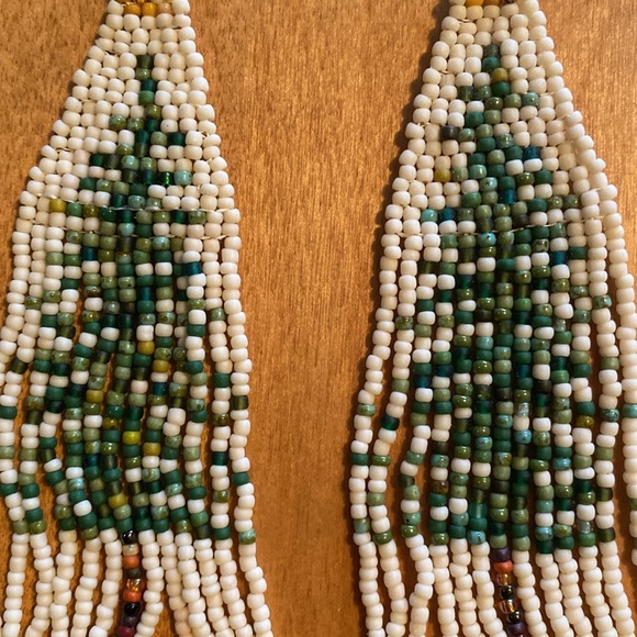 Beaded Tree Earrings - Picture 3 of 4